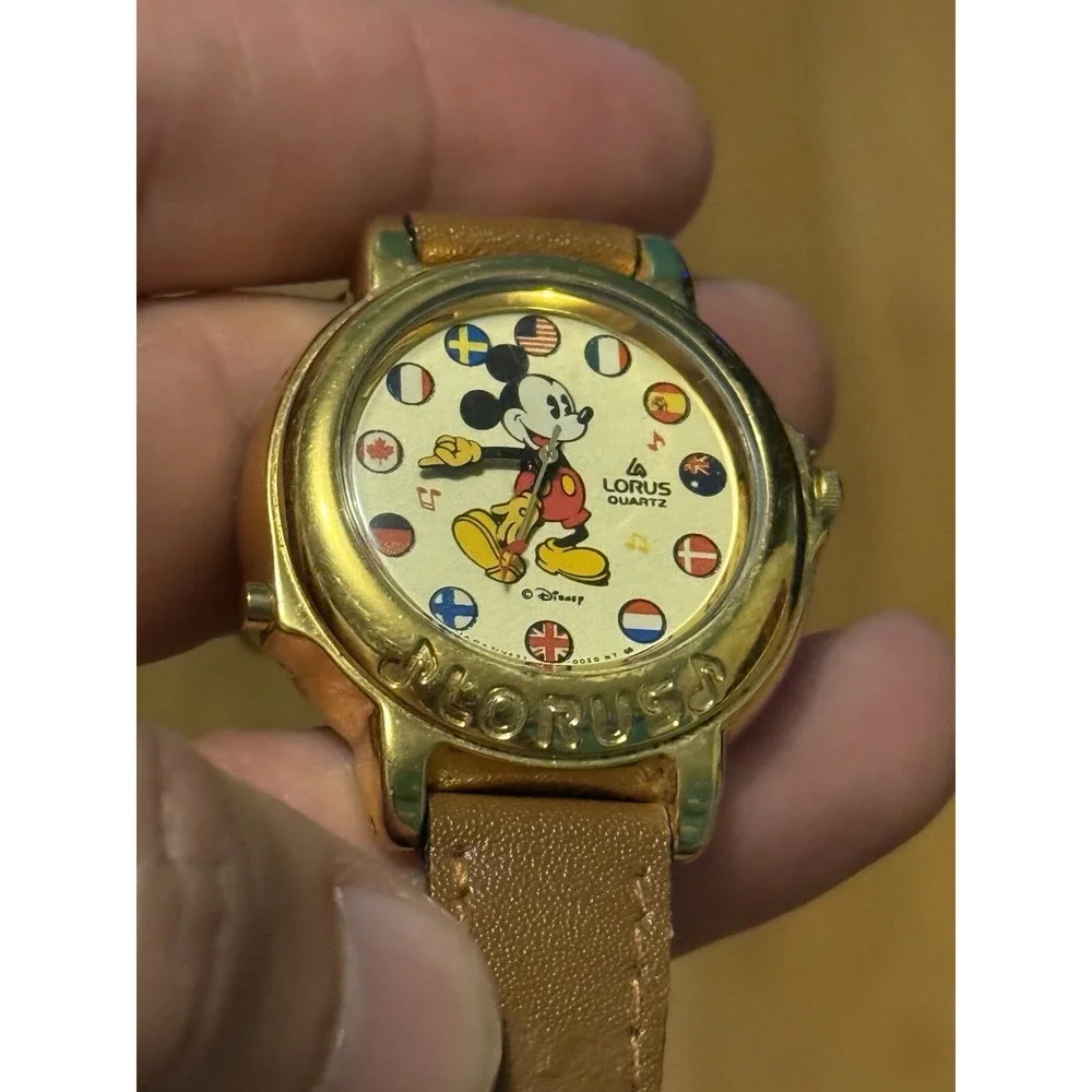 Vintage Lorus Disney Mickey Mouse Musical Small World Watch- Need batteries‎